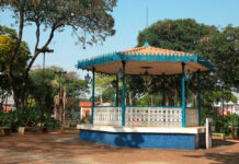 Coretos, oferecendo entretenimento para a população